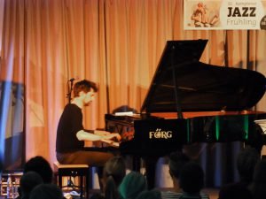Klavierunterricht in Köln Rodenkirchen Stephan Becker Jazzpiano